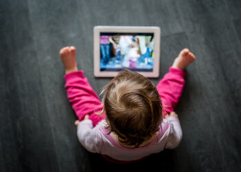 How much time should your child spend in front of a screen?