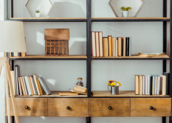 Designing your bookshelf with these quick tips
