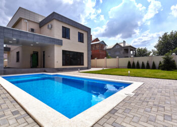 Should you fill your pool with alcohol?